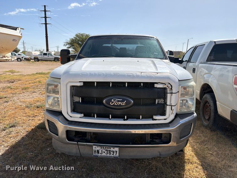 image for item DK6599 2013 Ford F250 Super Duty Crew Cab pickup truck