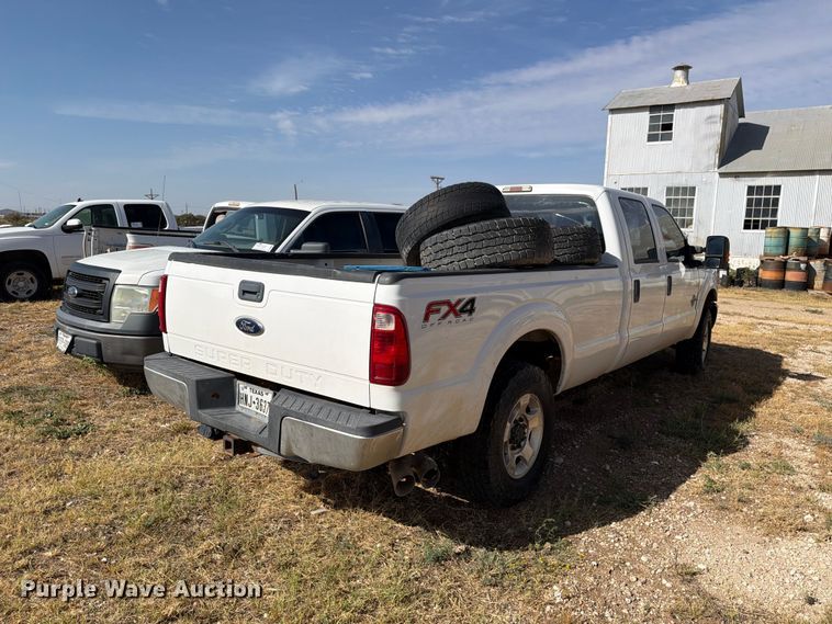 image for item DK6599 2013 Ford F250 Super Duty Crew Cab pickup truck