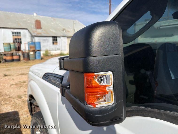 image for item DK6599 2013 Ford F250 Super Duty Crew Cab pickup truck
