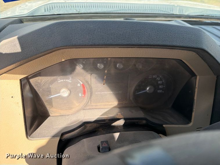 image for item DK6599 2013 Ford F250 Super Duty Crew Cab pickup truck