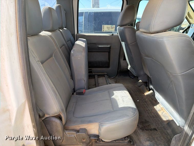 image for item DK6599 2013 Ford F250 Super Duty Crew Cab pickup truck