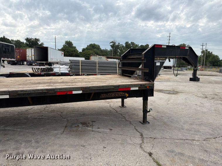image for item DQ7834 2011 Elite equipment trailer