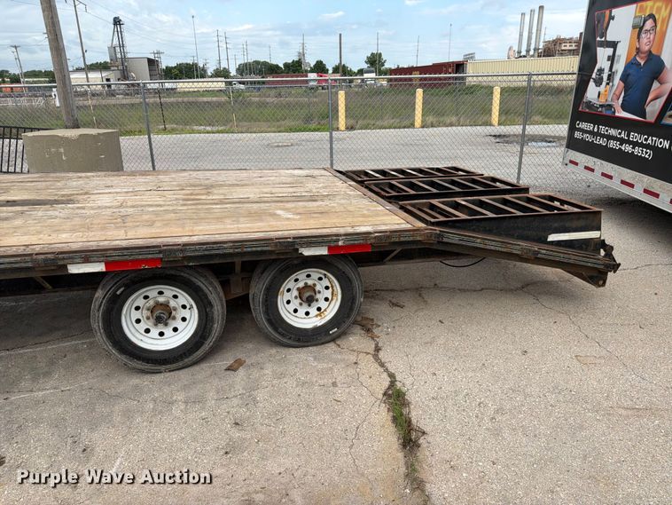 image for item DQ7834 2011 Elite equipment trailer