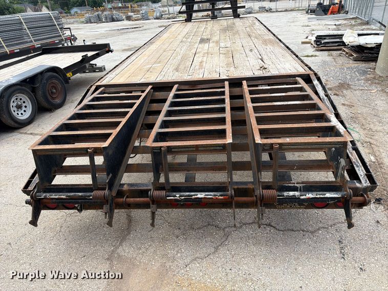 image for item DQ7834 2011 Elite equipment trailer