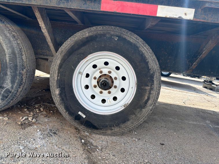 image for item DQ7834 2011 Elite equipment trailer