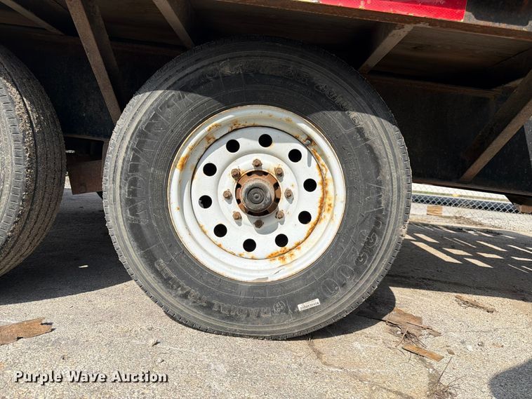 image for item DQ7834 2011 Elite equipment trailer