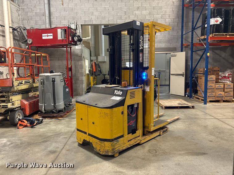 image for item DT2931 2007 Yale OS030ECN order picker