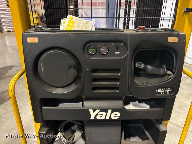 image for item DT2931 2007 Yale OS030ECN order picker