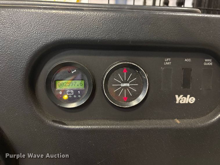 image for item DT2931 2007 Yale OS030ECN order picker