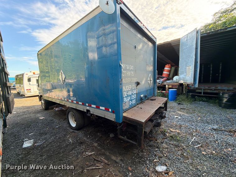 image for item DT2935 2007 Ford LCF box truck