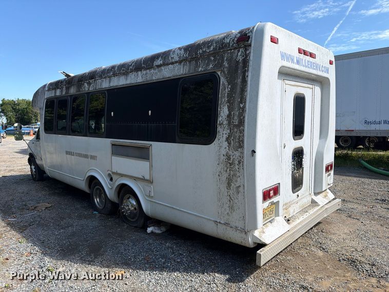 image for item DT2937 1994 Ford Econoline E350 mobile office bus