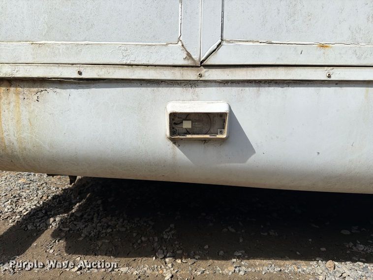 image for item DT2937 1994 Ford Econoline E350 mobile office bus