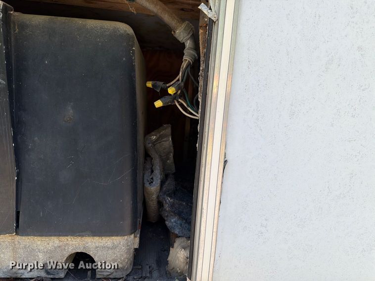 image for item DT2937 1994 Ford Econoline E350 mobile office bus