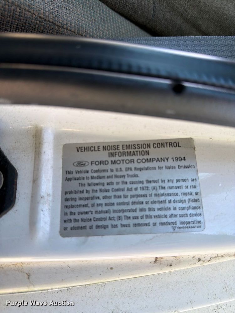 image for item DT2937 1994 Ford Econoline E350 mobile office bus