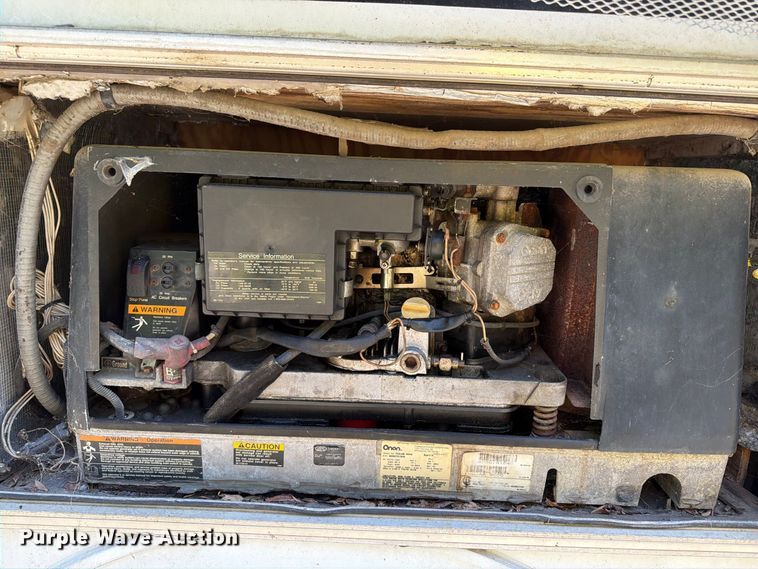 image for item DT2937 1994 Ford Econoline E350 mobile office bus