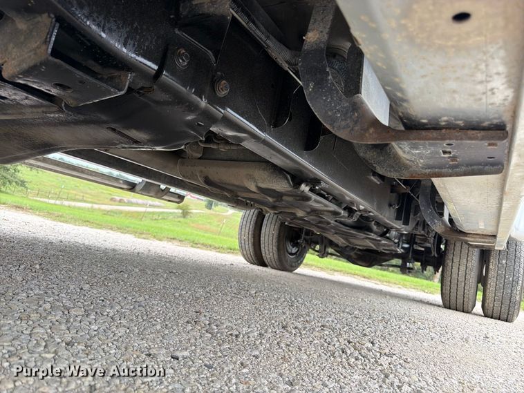image for item DT3006 2019 Ford F350 Super Duty Crew Cab pickup truck
