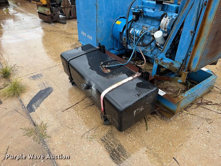 image for item DT3010 MagneTek RDS 430 generator