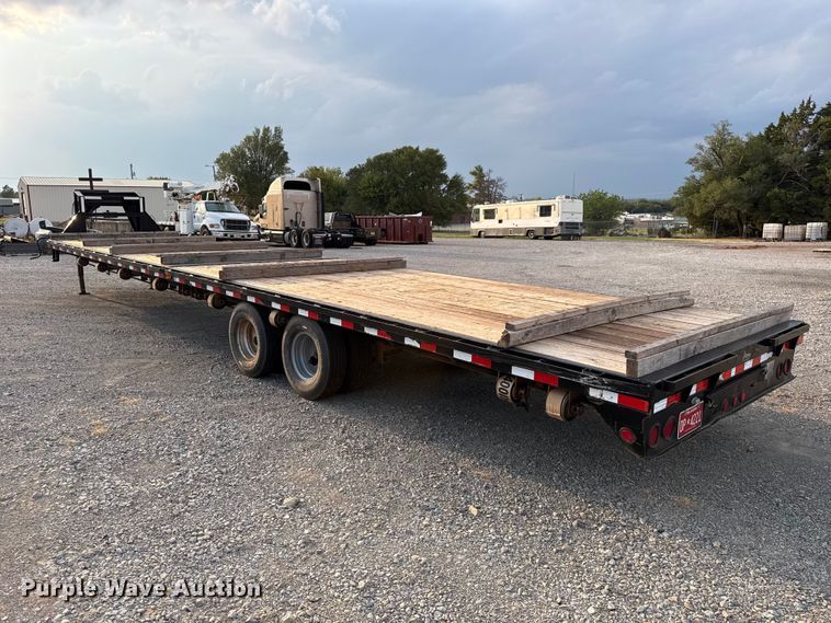 image for item DT6738 2017 PJ FD402 equipment trailer