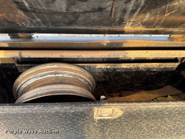 image for item DT6738 2017 PJ FD402 equipment trailer