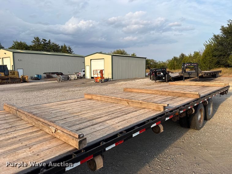 image for item DT6738 2017 PJ FD402 equipment trailer