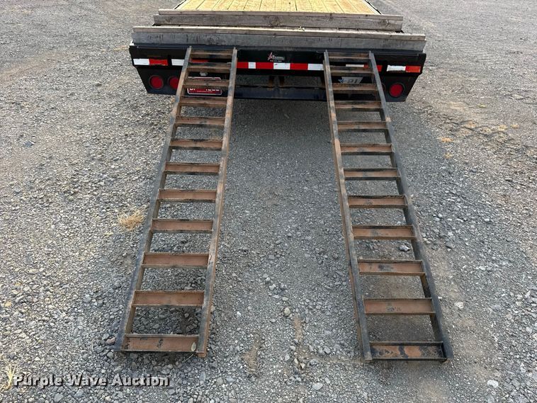 image for item DT6738 2017 PJ FD402 equipment trailer