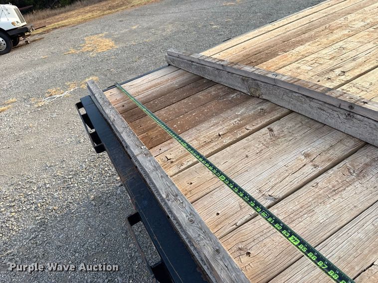 image for item DT6738 2017 PJ FD402 equipment trailer