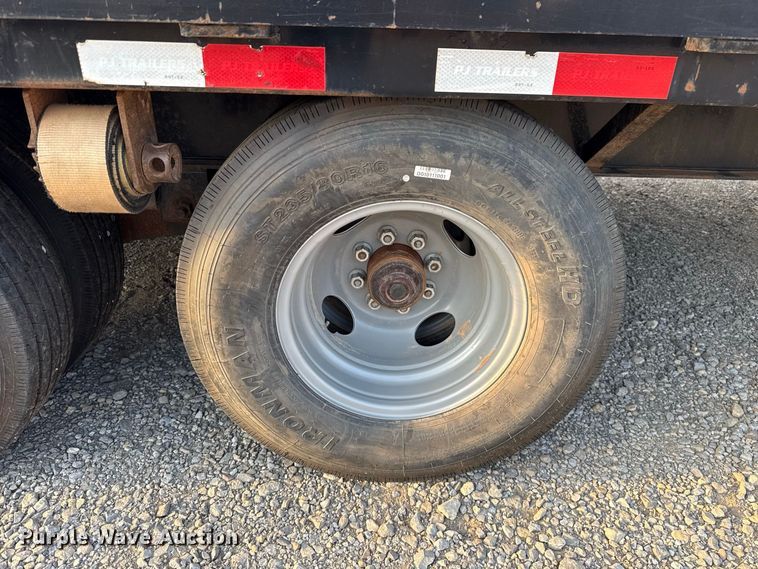 image for item DT6738 2017 PJ FD402 equipment trailer