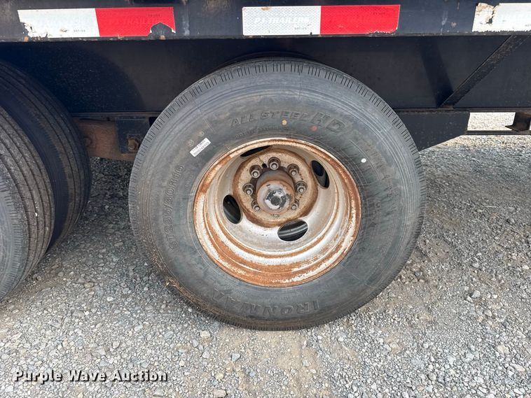 image for item DT6738 2017 PJ FD402 equipment trailer
