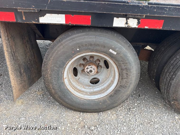 image for item DT6738 2017 PJ FD402 equipment trailer