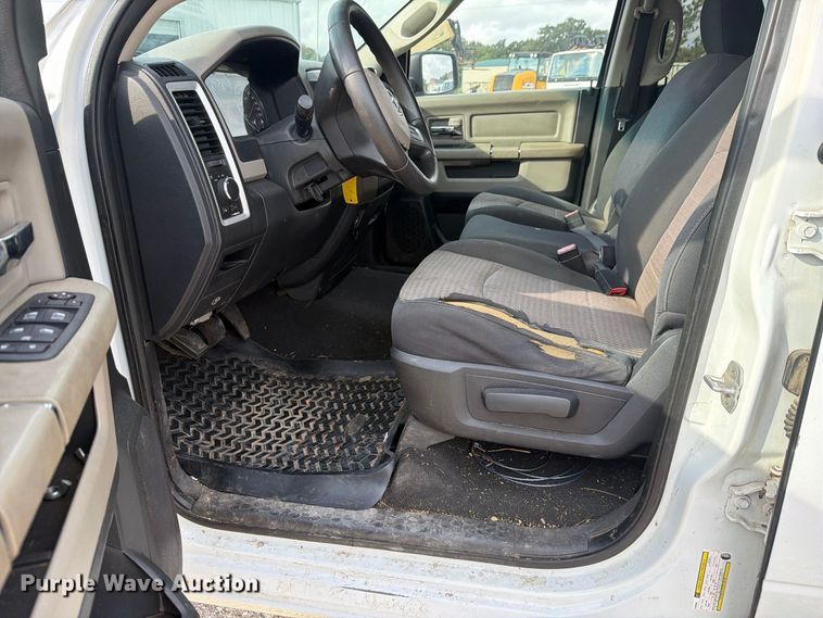 image for item DU3135 2011 Dodge Ram Ext. Cab pickup truck