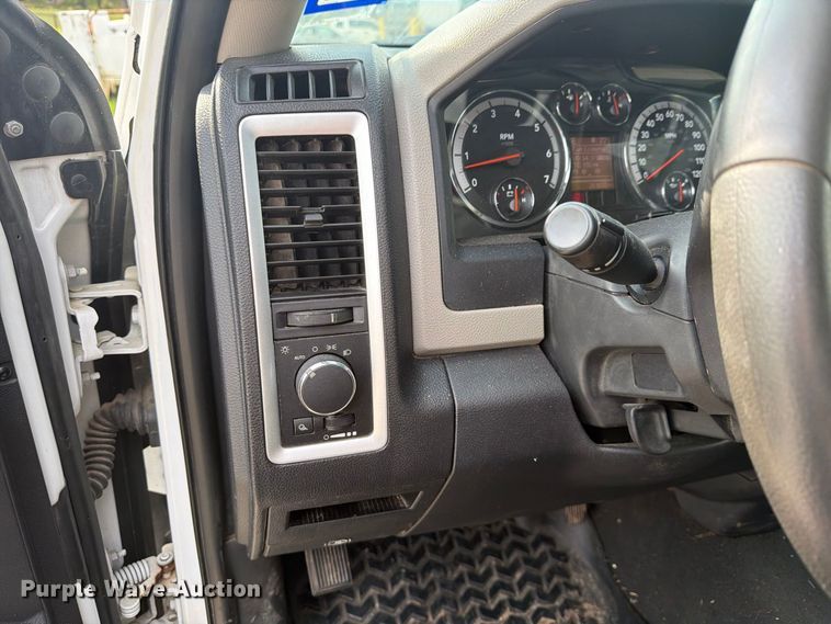 image for item DU3135 2011 Dodge Ram Ext. Cab pickup truck