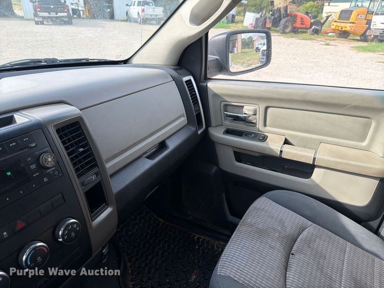 image for item DU3135 2011 Dodge Ram Ext. Cab pickup truck
