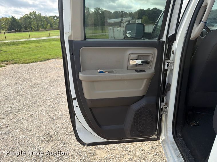 image for item DU3135 2011 Dodge Ram Ext. Cab pickup truck