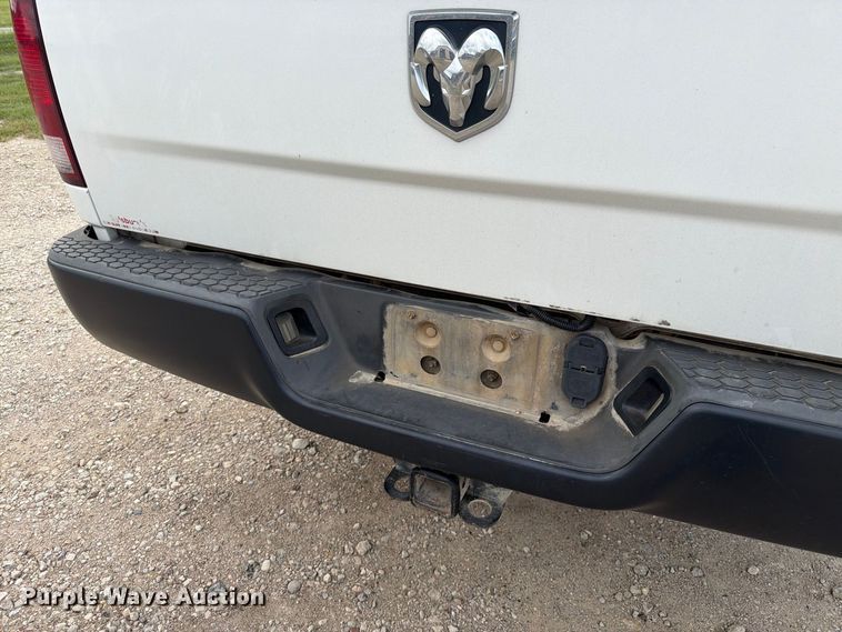 image for item DU3136 2018 RAM 2500 pickup truck