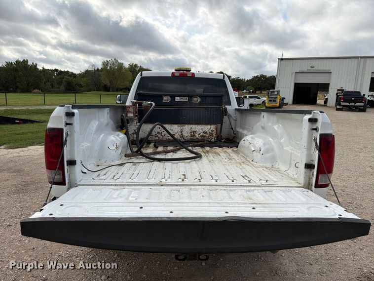 image for item DU3136 2018 RAM 2500 pickup truck