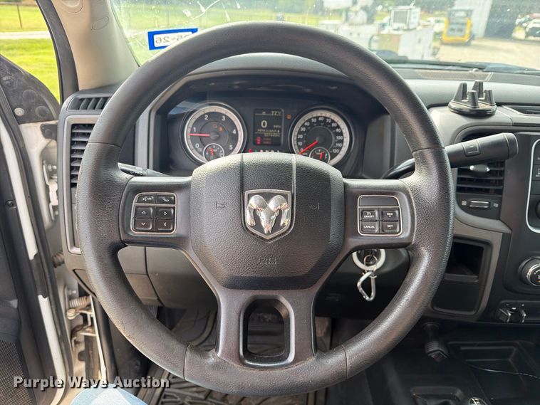 image for item DU3136 2018 RAM 2500 pickup truck