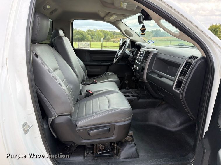 image for item DU3136 2018 RAM 2500 pickup truck