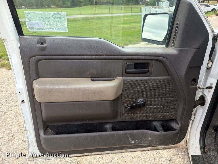 image for item DU3137 2010 Ford F150 Ext. Cab pickup truck