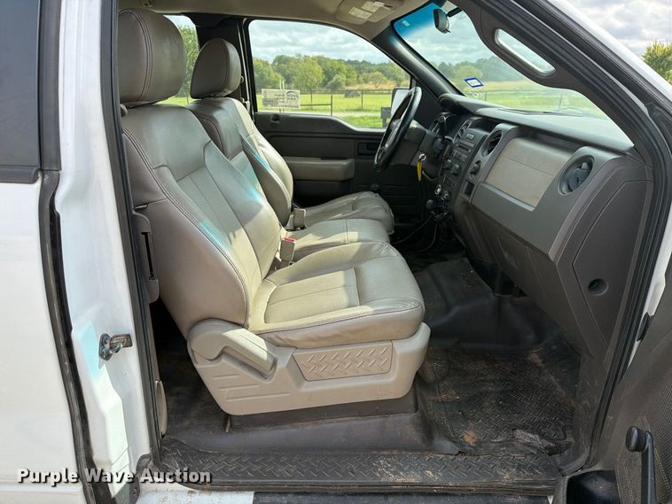 image for item DU3137 2010 Ford F150 Ext. Cab pickup truck