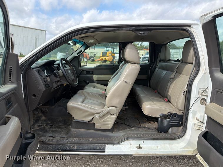 image for item DU3137 2010 Ford F150 Ext. Cab pickup truck