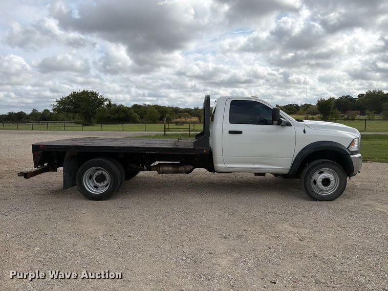 image for item DU3139 2014 RAM 5500 flatbed truck