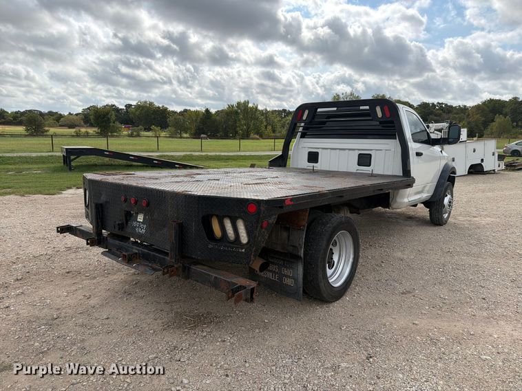 image for item DU3139 2014 RAM 5500 flatbed truck
