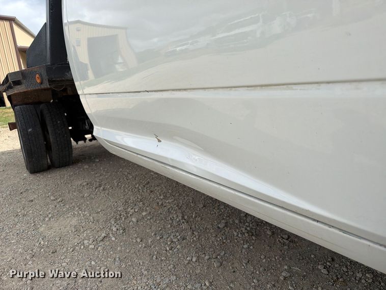 image for item DU3139 2014 RAM 5500 flatbed truck