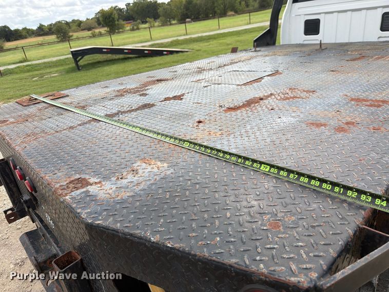 image for item DU3139 2014 RAM 5500 flatbed truck
