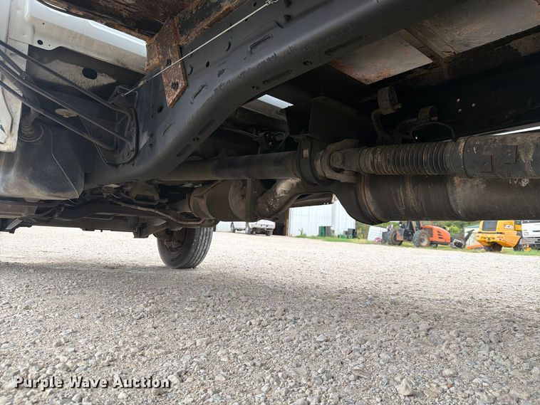 image for item DU3139 2014 RAM 5500 flatbed truck