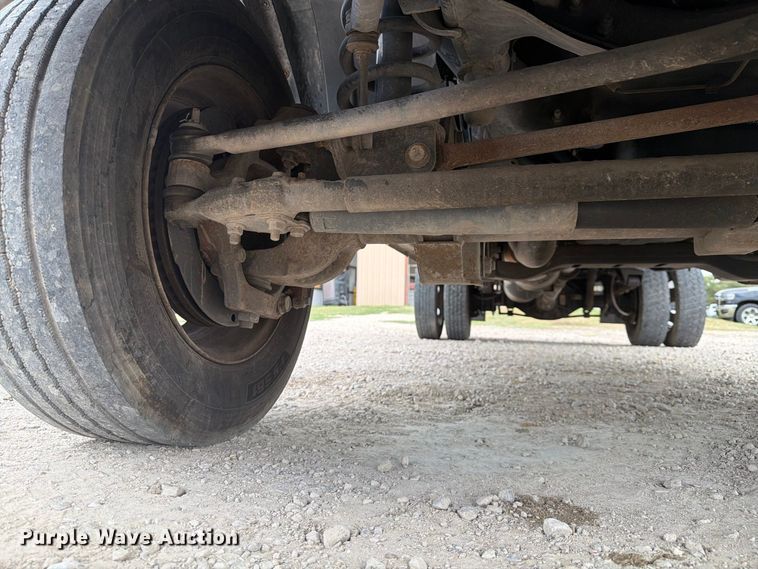 image for item DU3139 2014 RAM 5500 flatbed truck