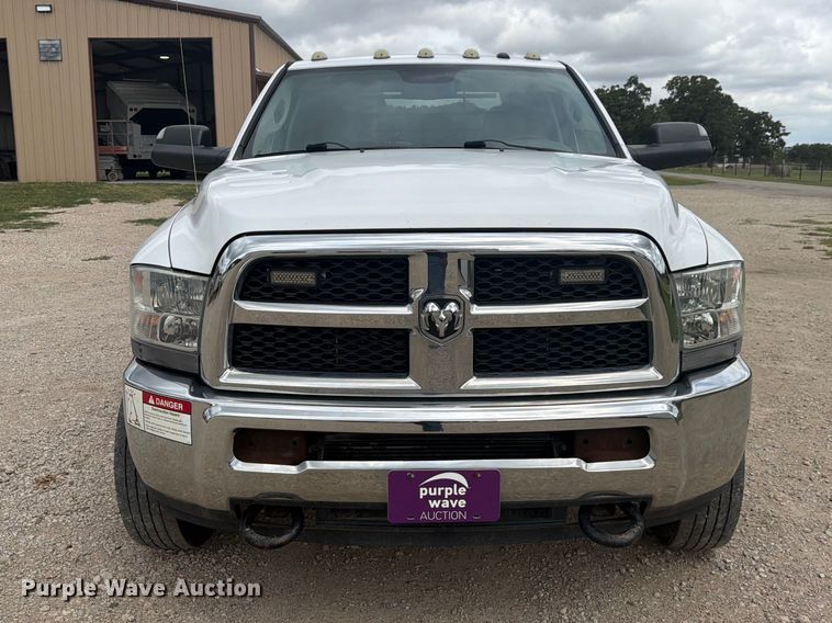 image for item DU3140 2014 RAM 5500 flatbed truck