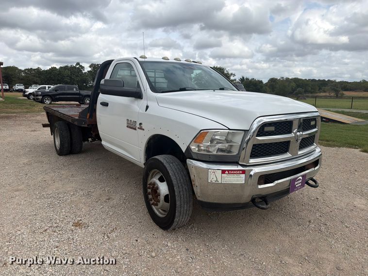 image for item DU3140 2014 RAM 5500 flatbed truck