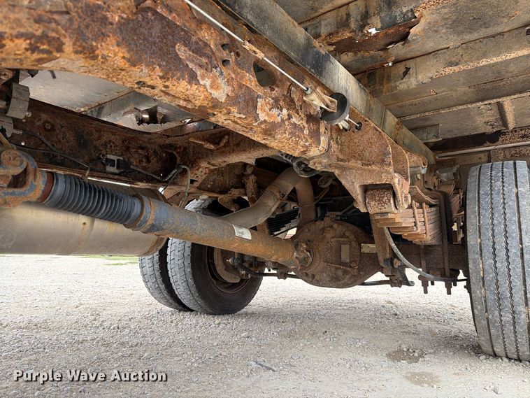 image for item DU3140 2014 RAM 5500 flatbed truck