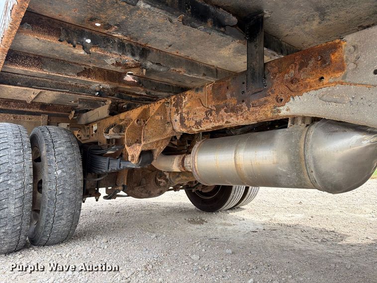 image for item DU3140 2014 RAM 5500 flatbed truck